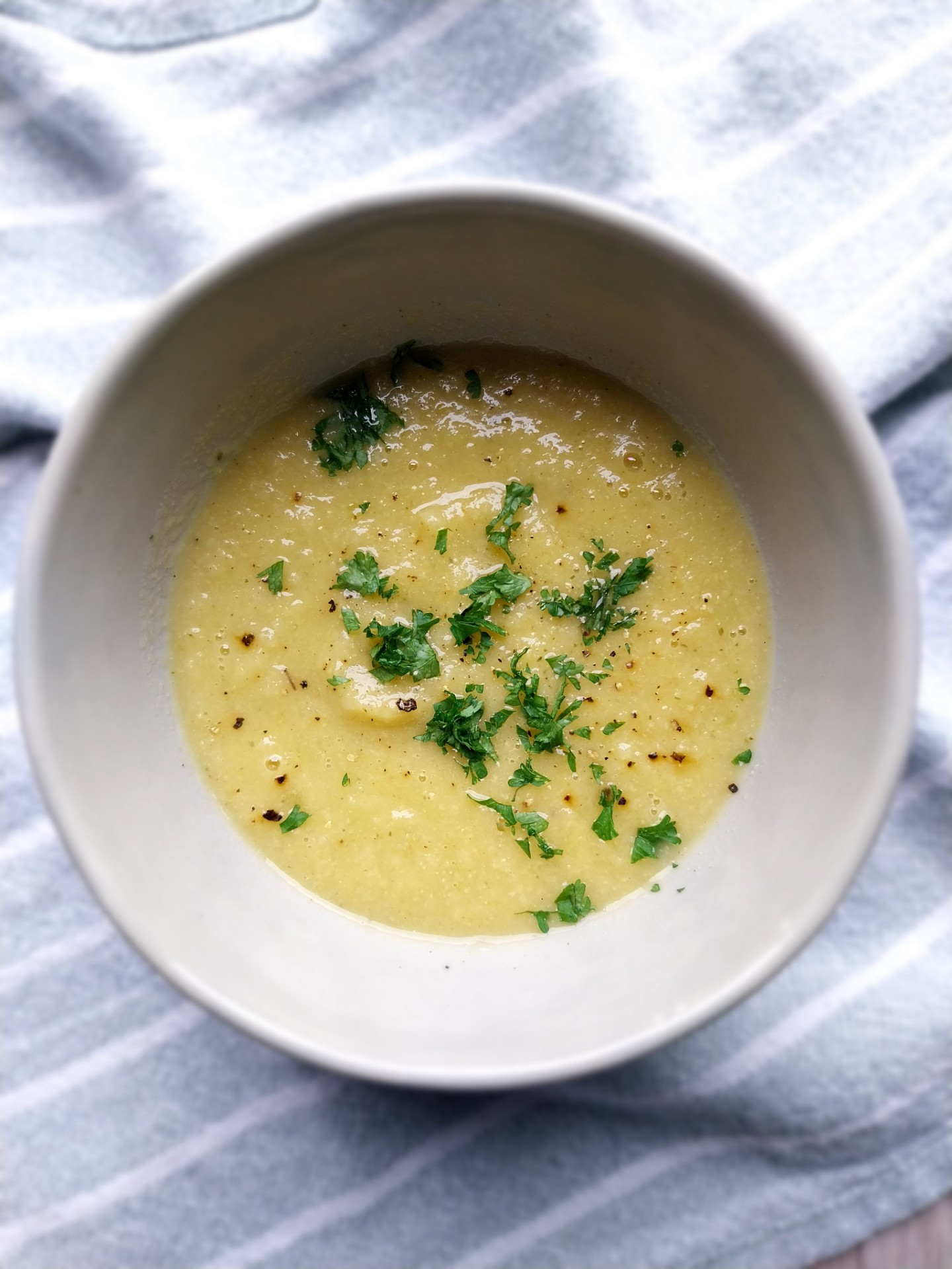 Bloemkoolsoep met knolselder