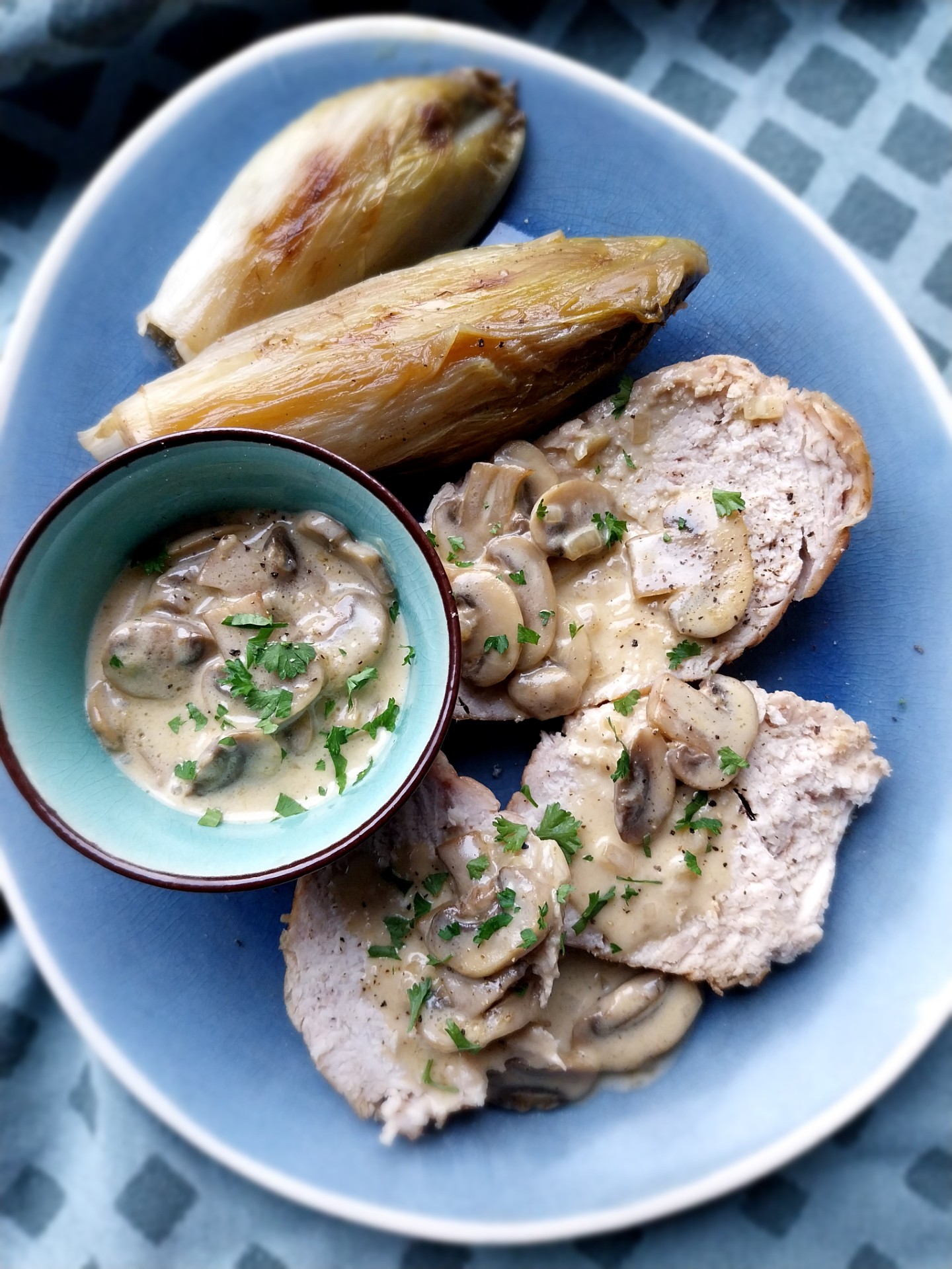 Kalkoengebraad met champignons in whiskeysaus