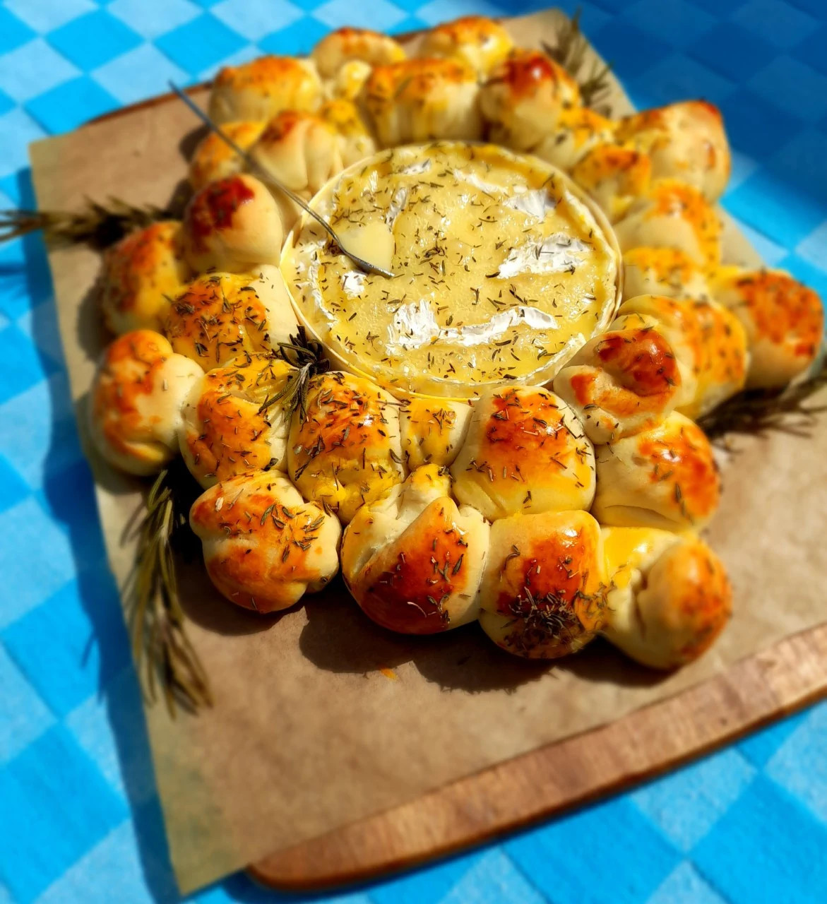 Tijmbroodjes met camembert