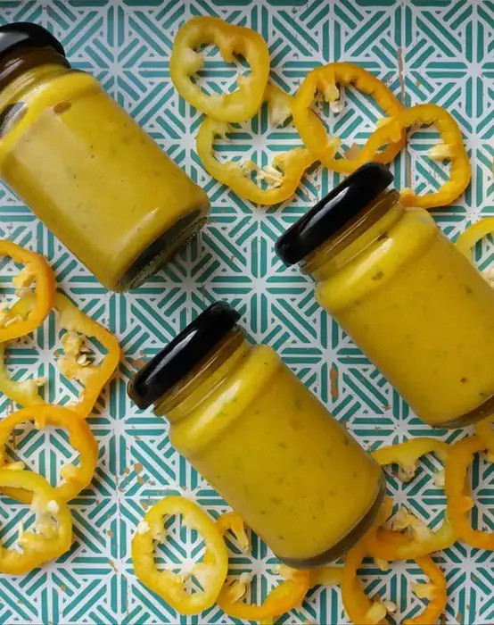 Pesto van gele puntpaprika