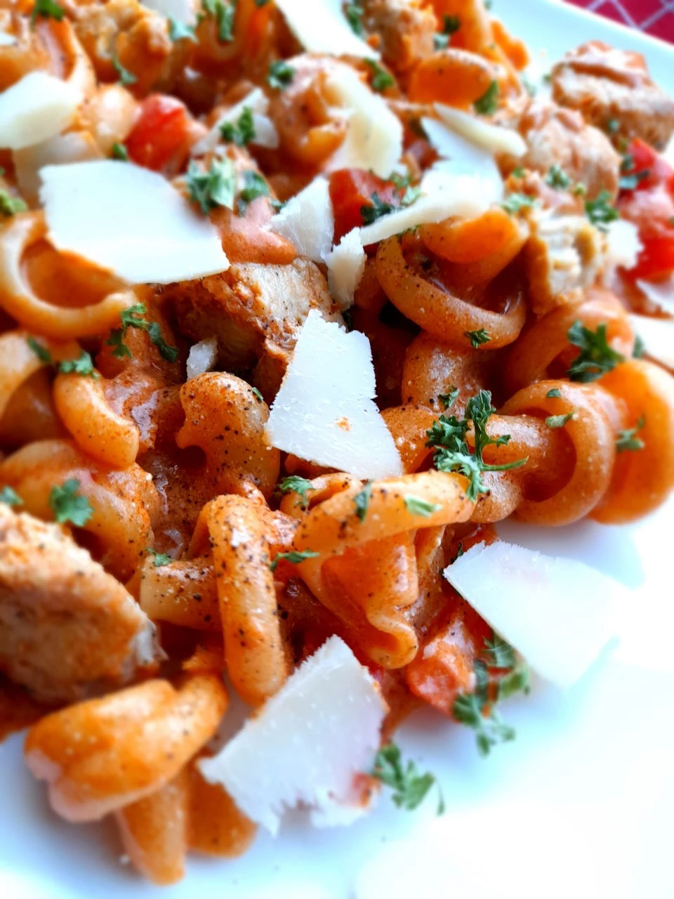 Pasta stroganoff met kip