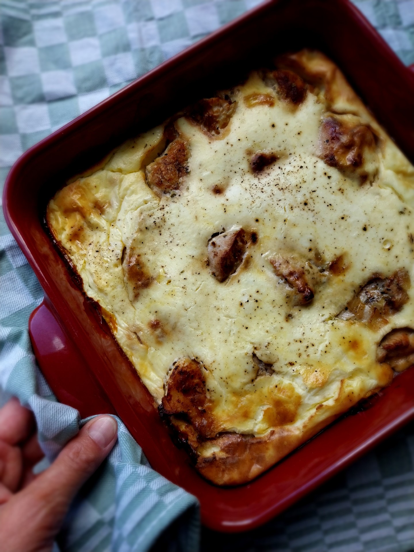  Tavë kosi – Gebakken kip in yoghurt