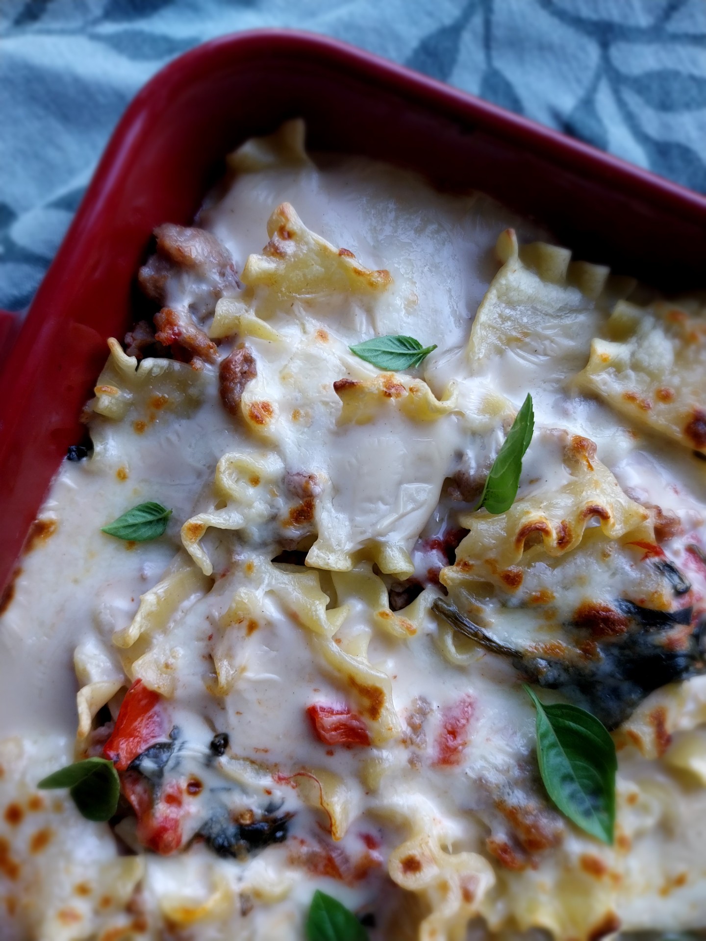 Pasta al forno met tomaten en kaassaus
